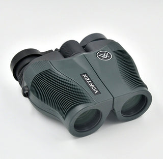 Vortex Vanquish 8X26 Fernglas